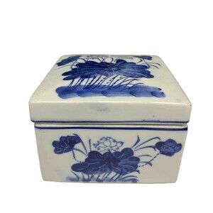 Vintage Oriental Porcelain Square‎ Jewelry Box Trinket Blue White Water Lily
